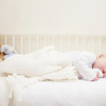 從嬰兒床過渡到幼兒床 [你的孩子準備好了嗎?]