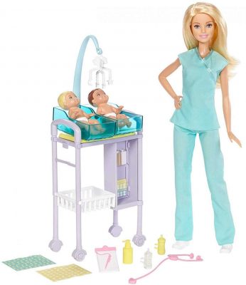 芭比娃娃Careers Baby Doctor Playset