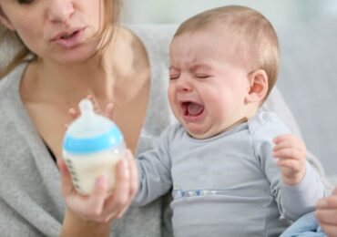 初生嬰兒脫水：體徵、症狀和預防提示